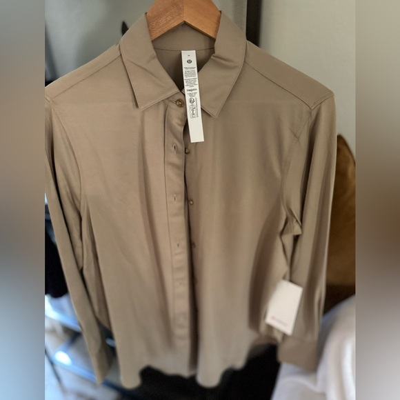 lululemon Knit Relaxed-Fit Overshirt SZ Medium Sheer Oak NWT - Picture 2 of 5